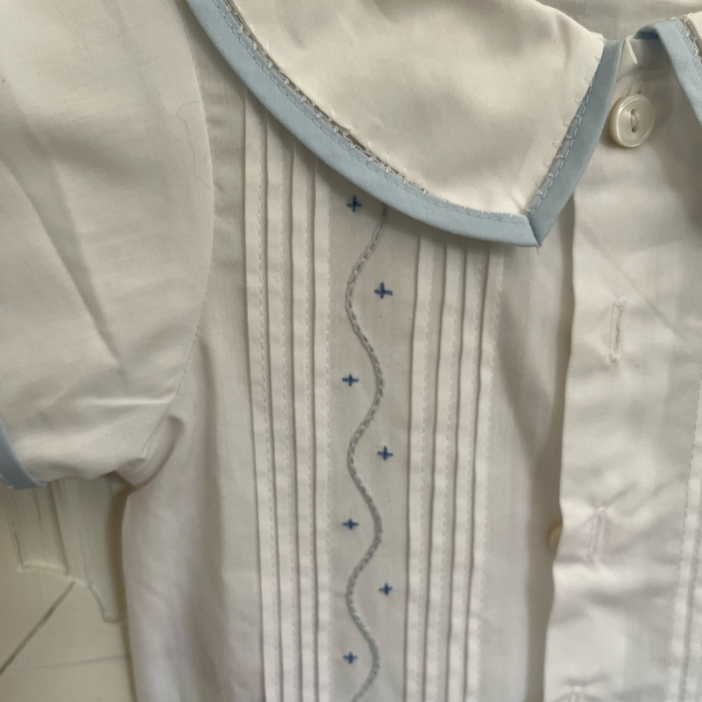 Phoenix and Ren toddler boy white and blue button on set - Picture 3 of 4
